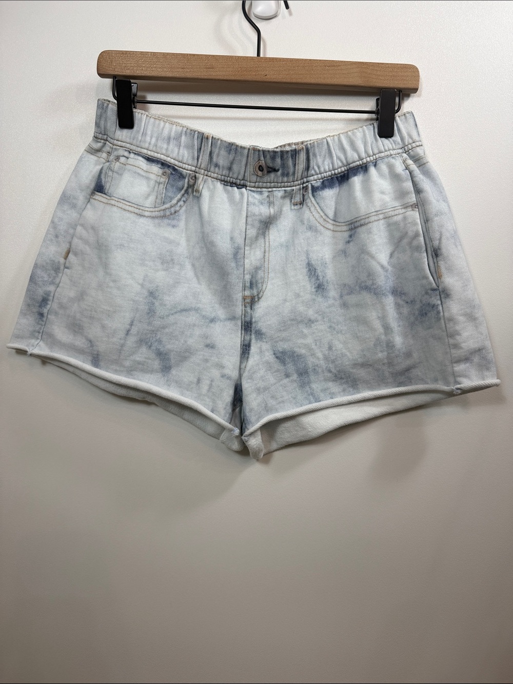 Rag & Bone Miramar shorts Pull on sweat shorts size large.